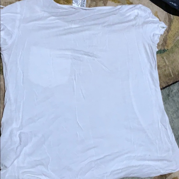 White tee - Picture 4 of 4